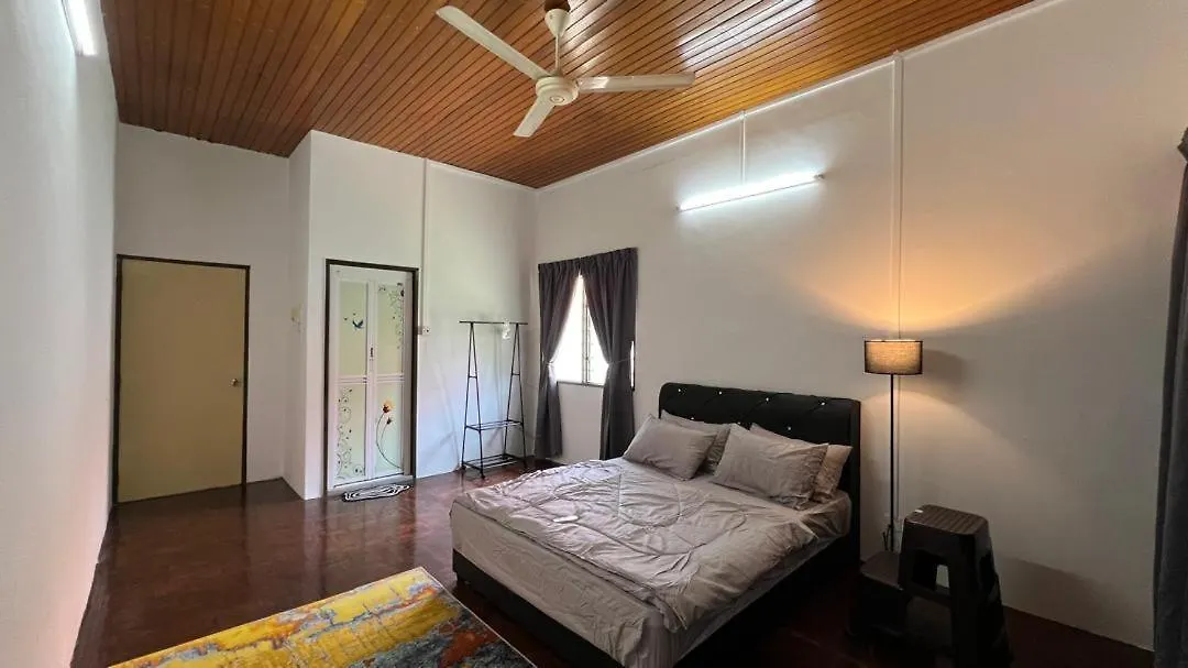 Villa Pj Homestay Bayan Lepas
